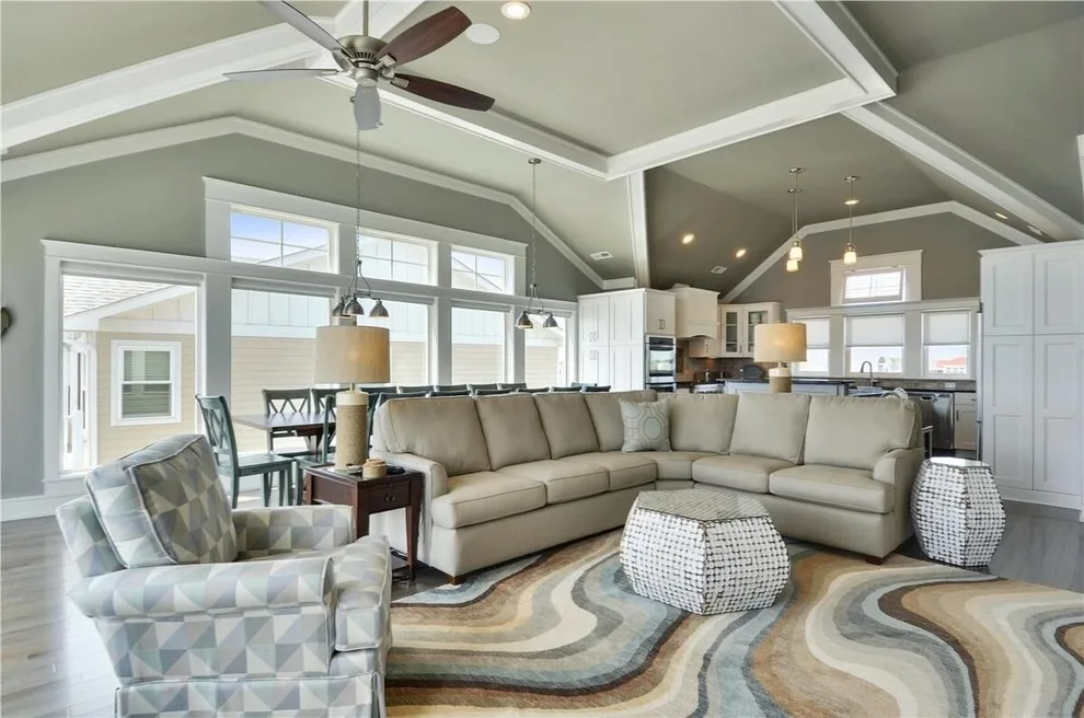 Corolla Oceanfront Coastal LunaSEA by SAGA Realty & Construction - Photo 27