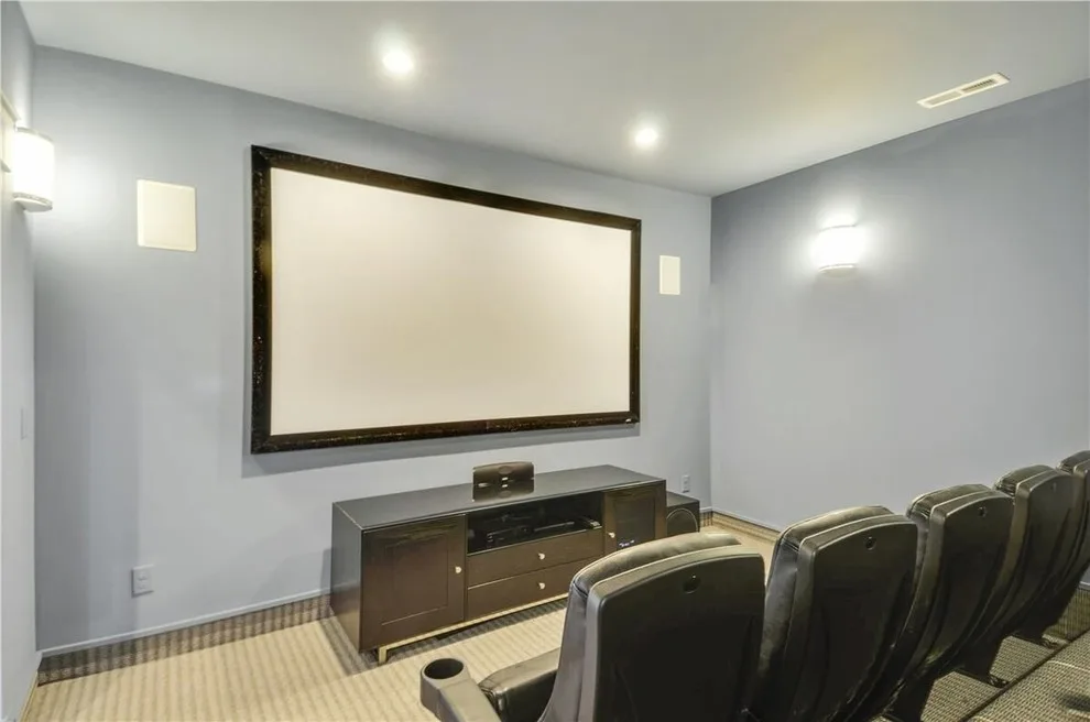 Corolla Oceanfront Coastal LunaSEA by SAGA Realty & Construction - Photo 14