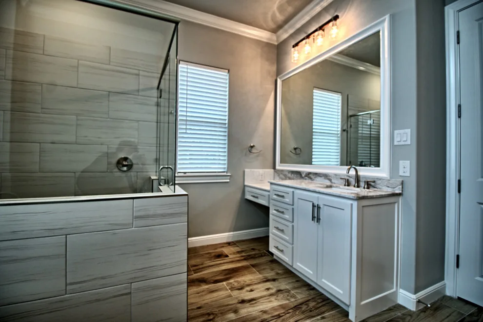 Transitional Interior in a Cottage/Craftsman Style by Oakmark Signature Homes - Photo 23