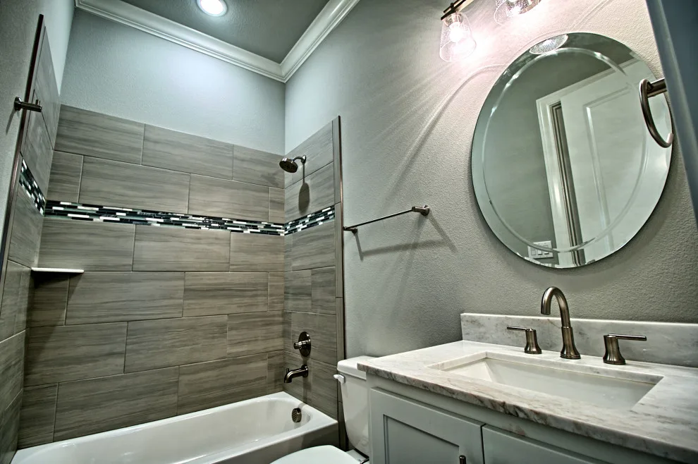 Transitional Interior in a Cottage/Craftsman Style by Oakmark Signature Homes - Photo 26