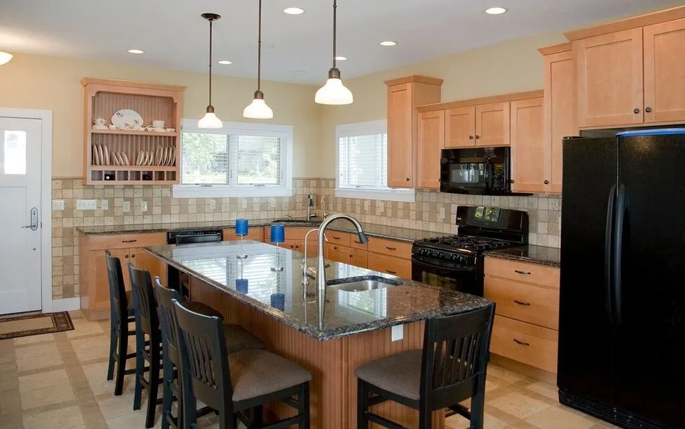 Charming Cottage Style by KW Yoder Construction Inc - Photo 3