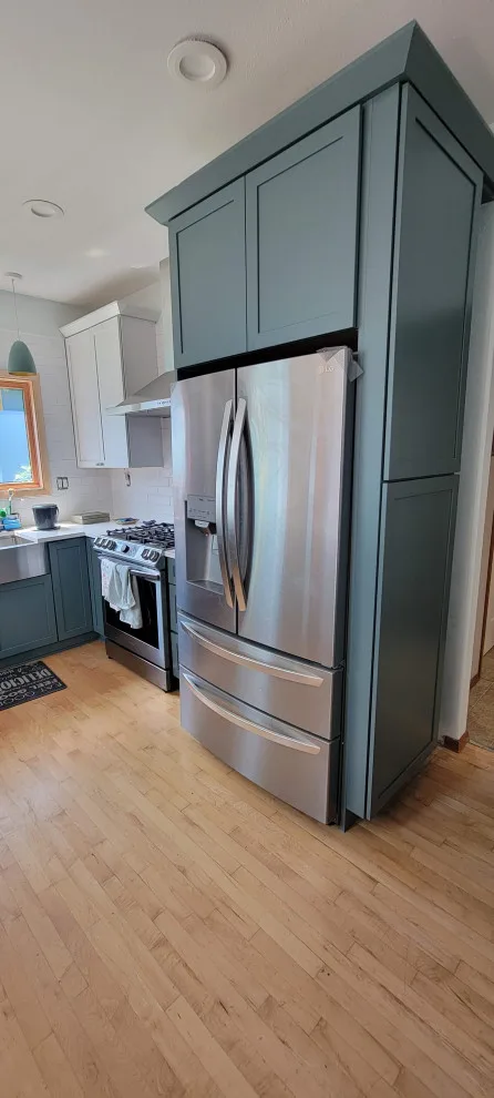 The Kitchen at Cottage Lake by Tri Power Construction LLC - Photo 6