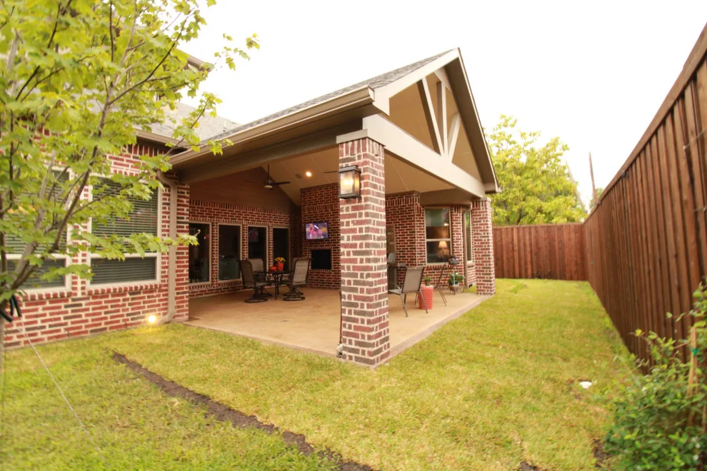 Enclosed Patio by Chellyanna - Custom Homes, Additions, Renovations - Photo 3