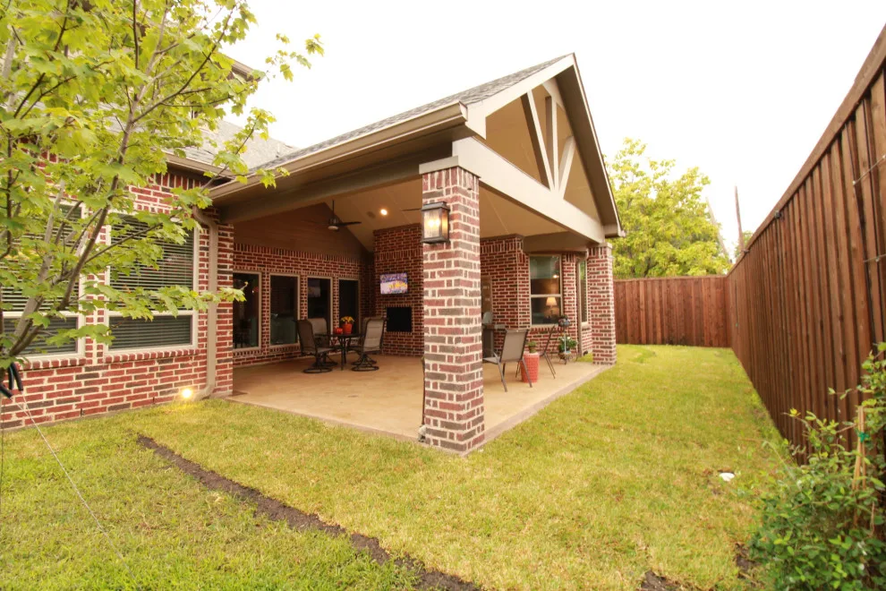 Enclosed Patio by Chellyanna - Custom Homes, Additions, Renovations - Photo 29