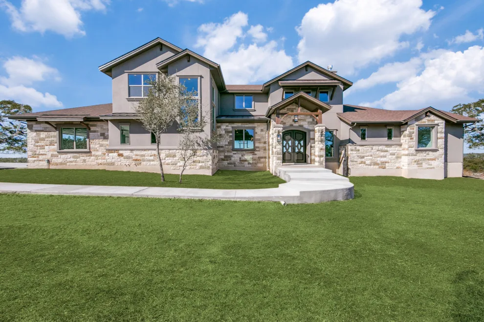 Transitional: 3,066 sq ft | 4 Bedrooms | 3 Bathrooms | 2 Stories by Genuine Custom Homes - Photo 3