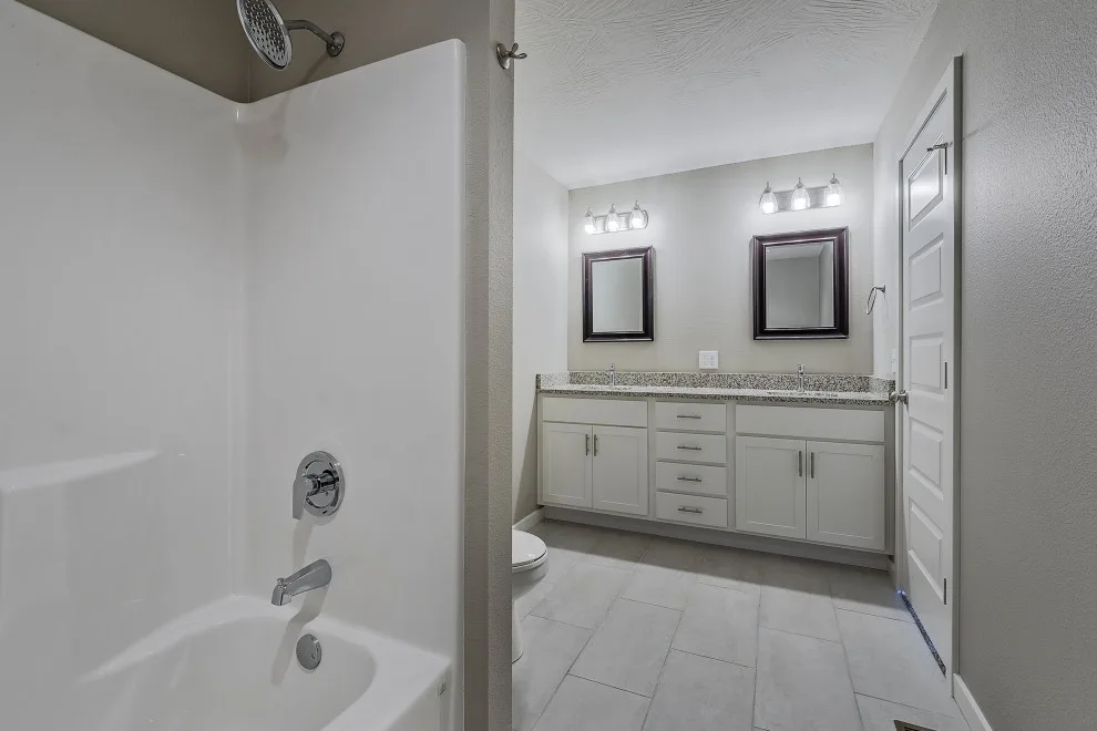 Artisan Bungalow by Cronkhite Homes LLC - Photo 14