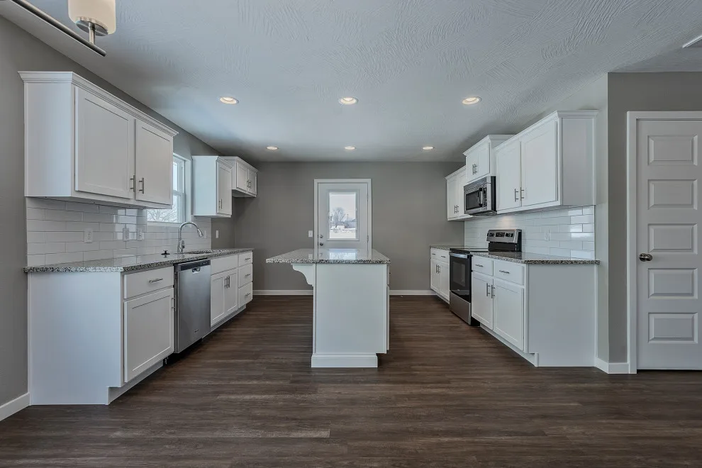 Artisan Bungalow by Cronkhite Homes LLC - Photo 7