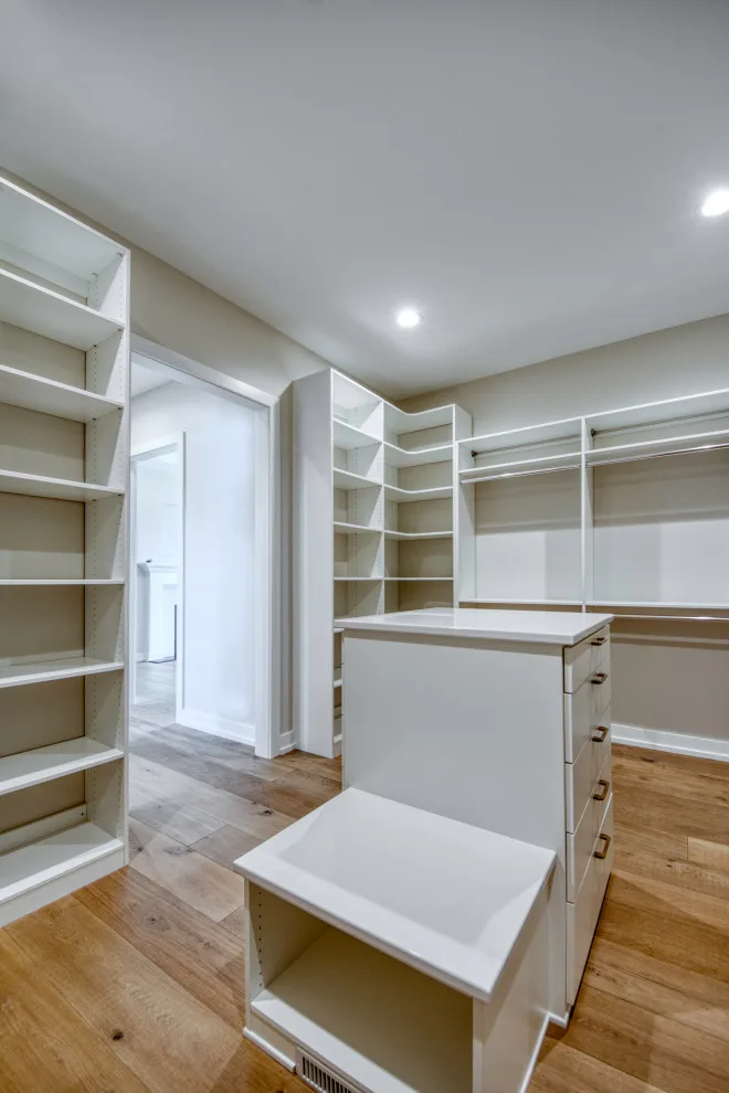 Artisan Farmhouse Custom Residence by Bloomfield Custom Homes - Photo 9