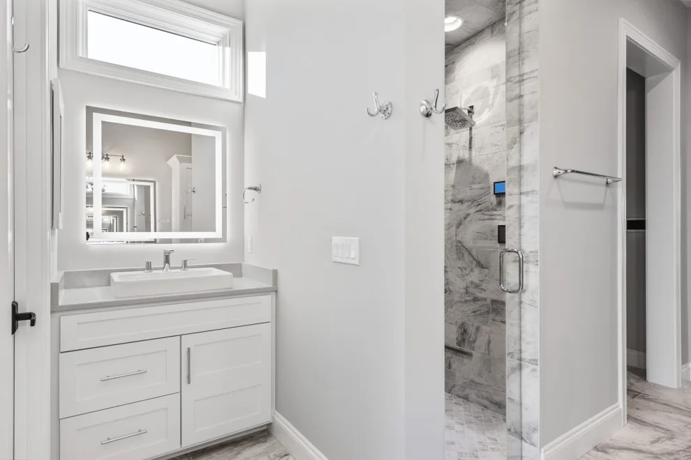 Artisan Transitional Custom Residence by Bloomfield Custom Homes - Photo 34
