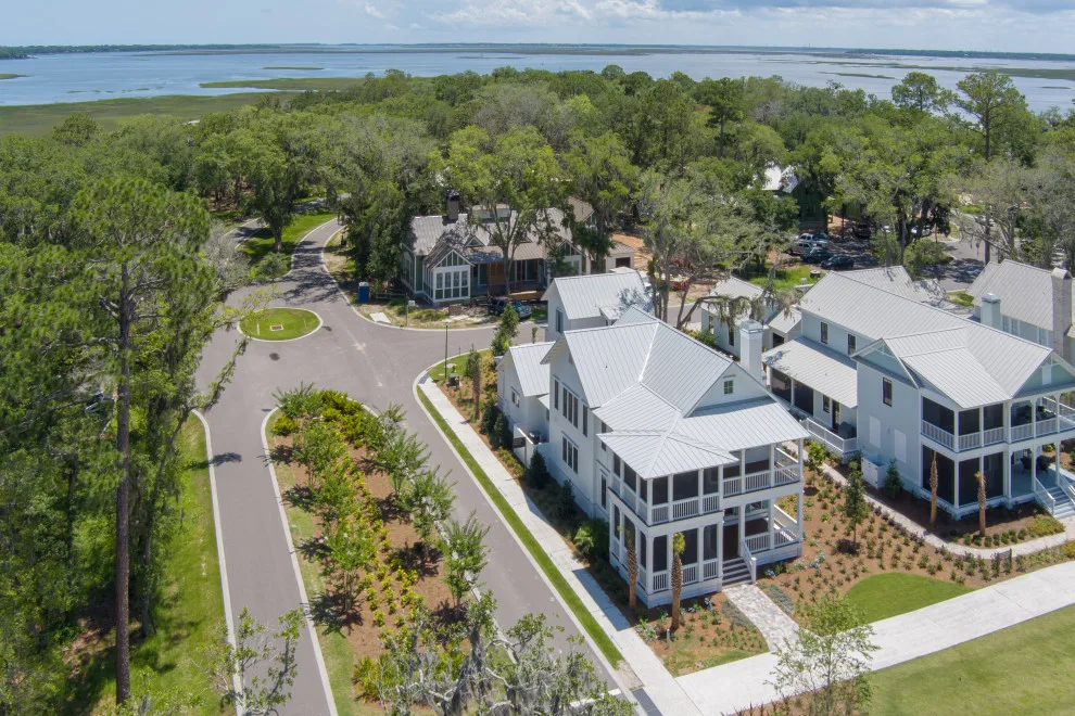 Heritage Well Estate by Riverside Homes Custom - Photo 47