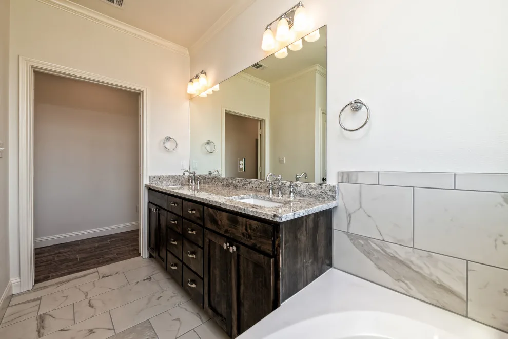 Riverbank by Peavy Homes, LLC - Photo 3