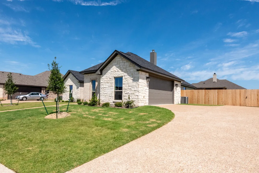 Riverbank by Peavy Homes, LLC - Photo 15