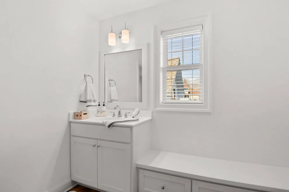 Creekside by Farinelli Construction, Inc. - Photo 8