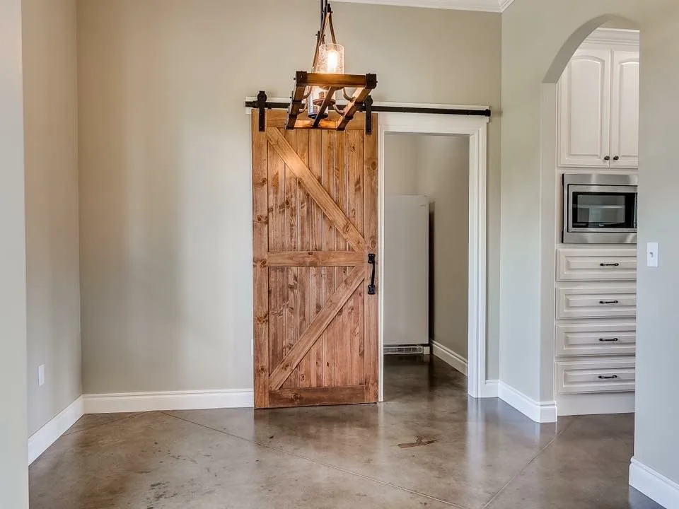 Tailored Interiors by GarrettMaplesHomes - Photo 2