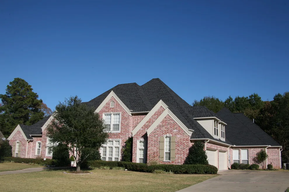 Carlyle Homes - Photo 7