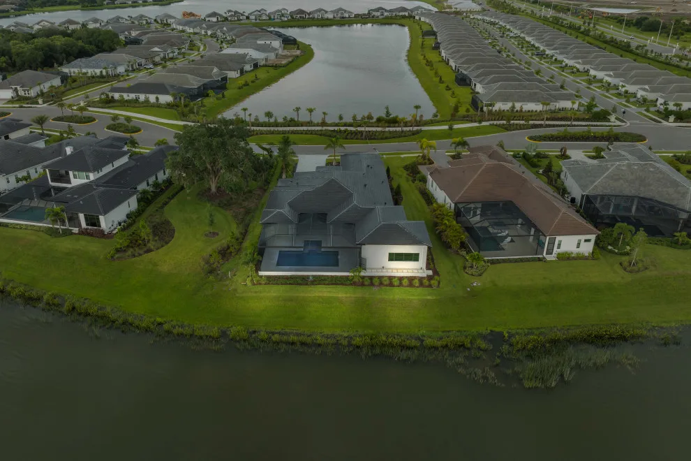 Waterside Custom Home by Lee Wetherington Homes - Photo 19