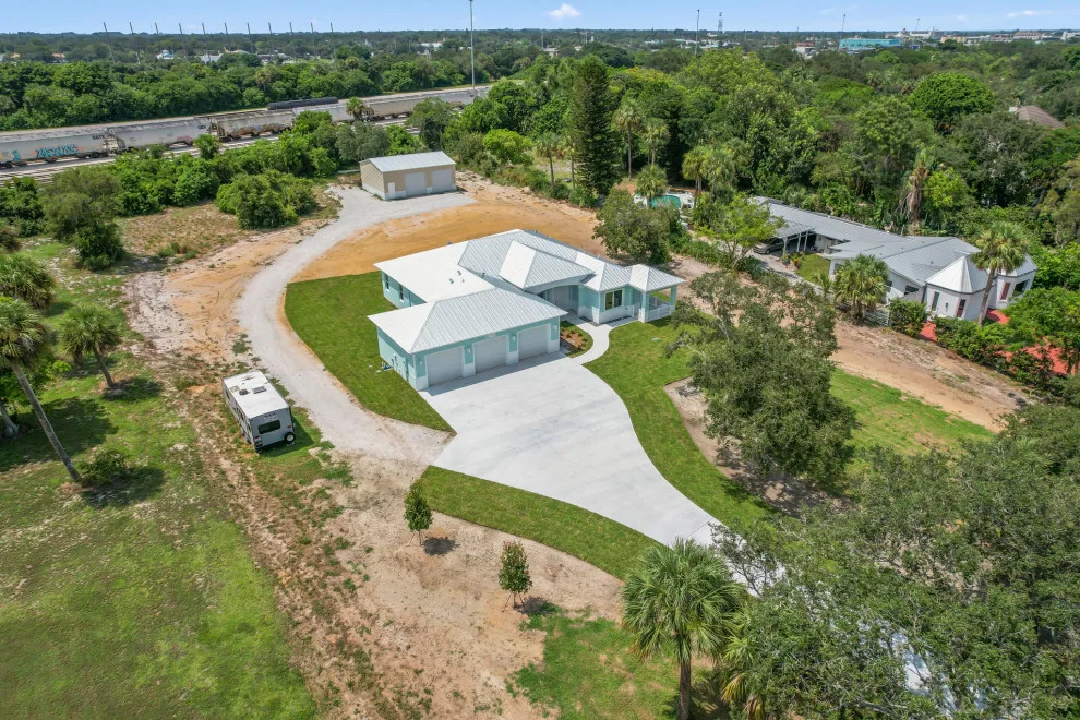 Bespoke Residence - Indian River by Homecrete Homes - Photo 9