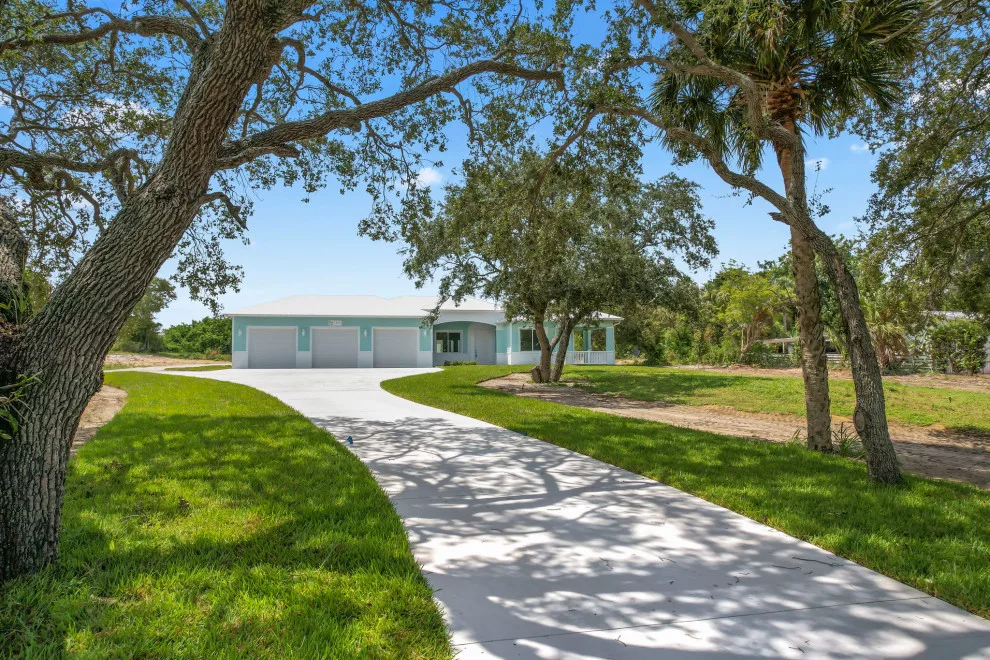 Bespoke Residence - Indian River by Homecrete Homes - Photo 26