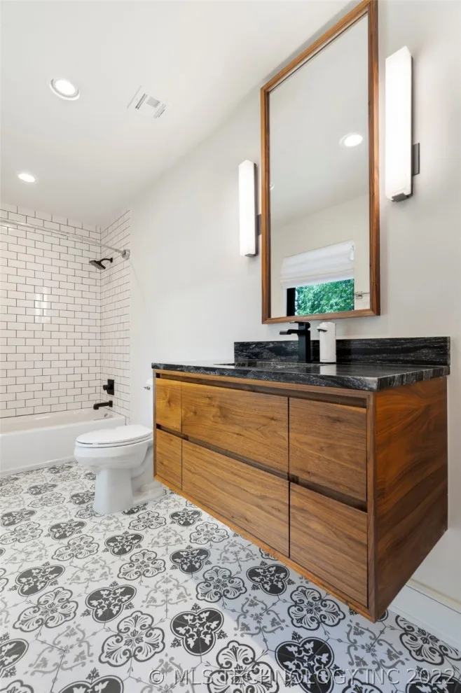 Lewis Residence - Contemporary Midtown by Walterbach Homes - Photo 16