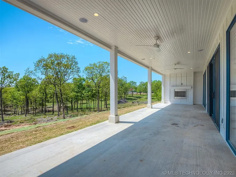 Bespoke Residence | Pebble Ridge Road - The Preserves at 9A by Walterbach Homes - Photo 15