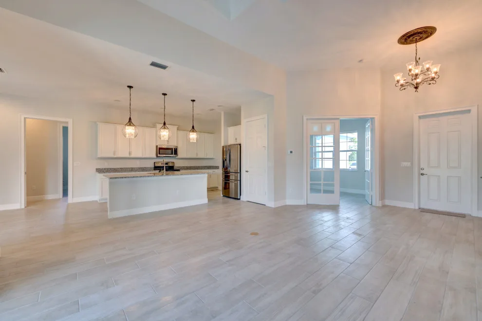 Tailored Residence - Southwest East Snow by Homecrete Homes - Photo 16