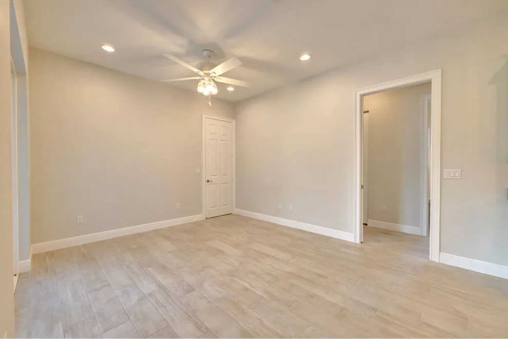Tailored Residence - Southwest East Snow by Homecrete Homes - Photo 13