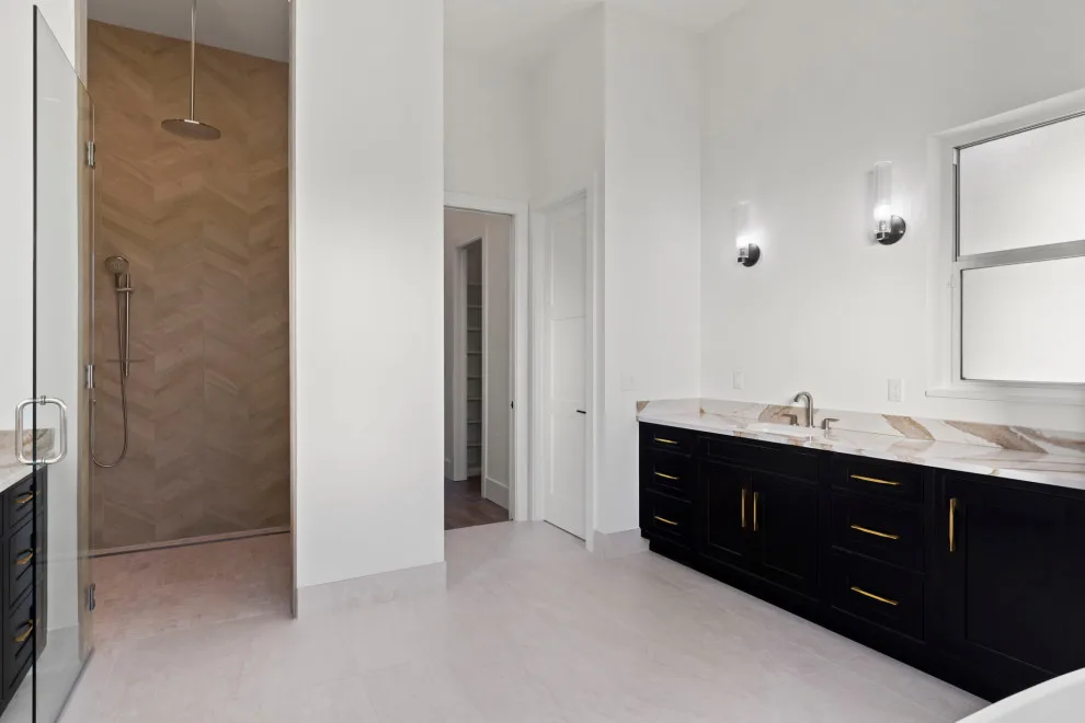 Tailored Residence - SW Five Lakes Drive by Homecrete Homes - Photo 14