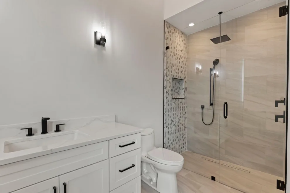 Tailored Residence - SW Five Lakes Drive by Homecrete Homes - Photo 27
