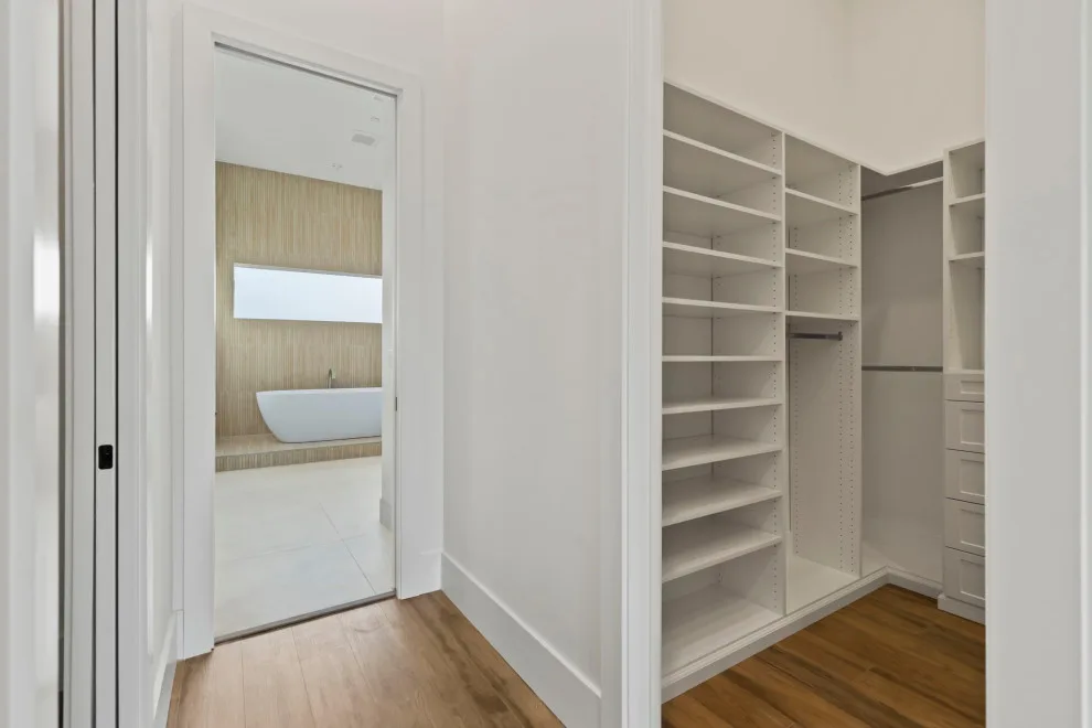 Tailored Residence - SW Five Lakes Drive by Homecrete Homes - Photo 12