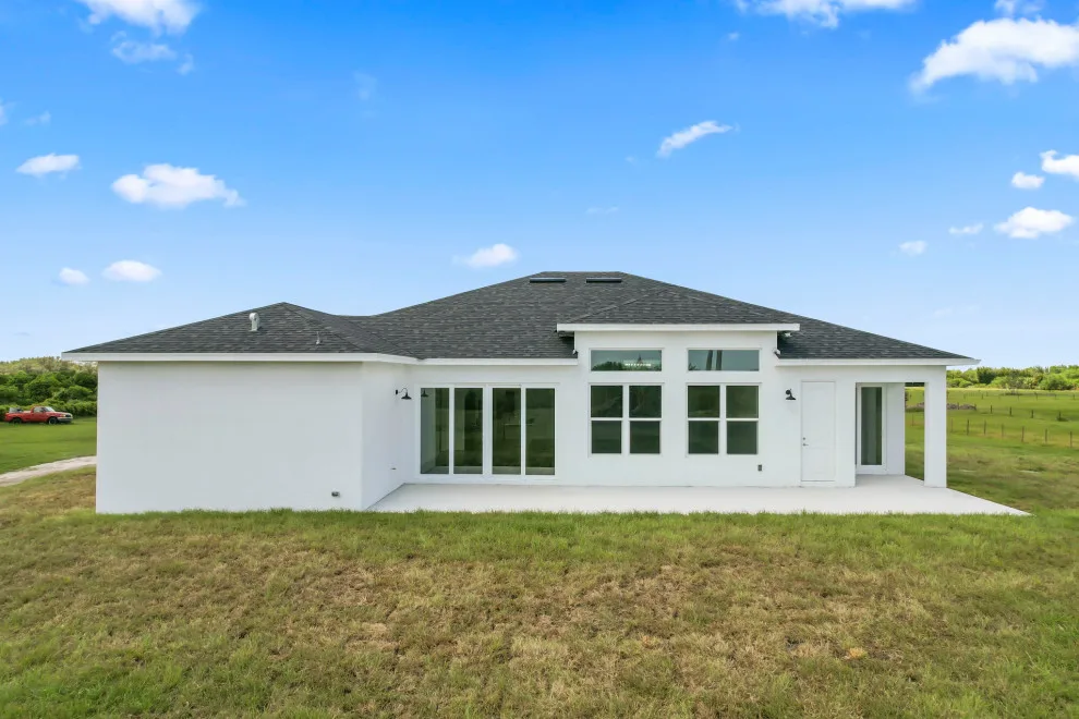 Bespoke Residence - SW Grey Fox Trail by Homecrete Homes - Photo 15