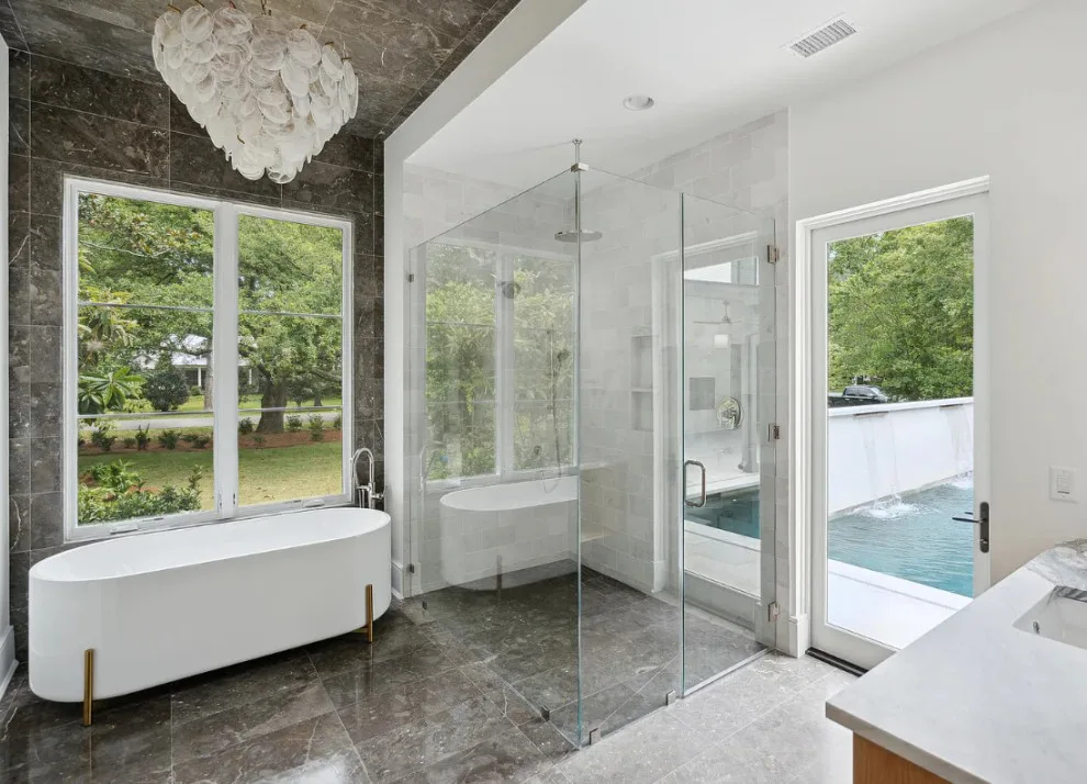 Bespoke Residence: The Crescent - Charleston, SC by Arnett Construction And Arnett Custom Homes, LLC - Photo 5