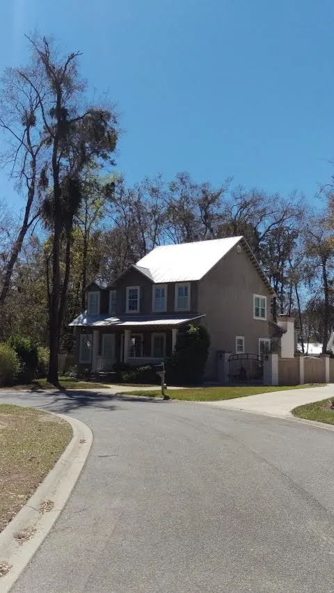Hurricane Construction, Inc - Photo 13