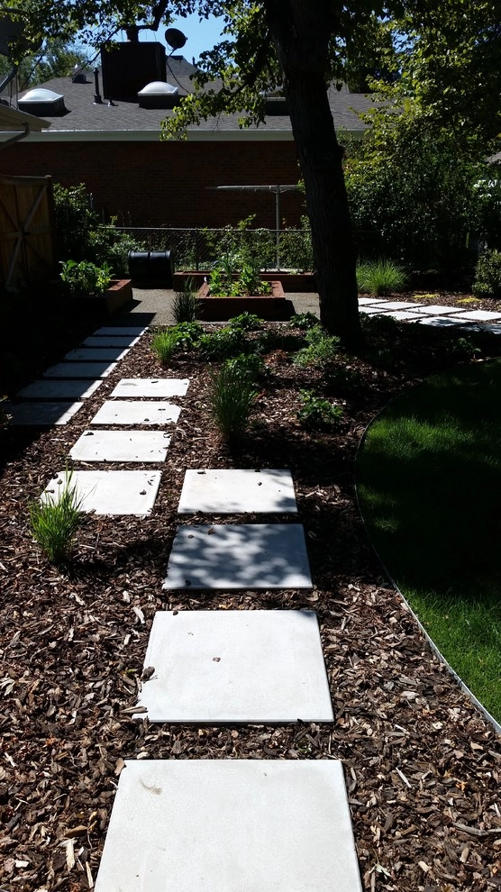 2015 Modern Concrete by Bloom Concrete & Landscape Design - Photo 4