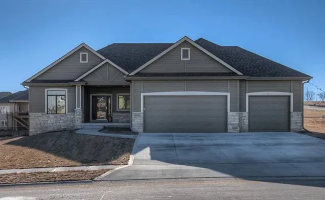 Empire Homes And Remodeling Inc. - Photo 4