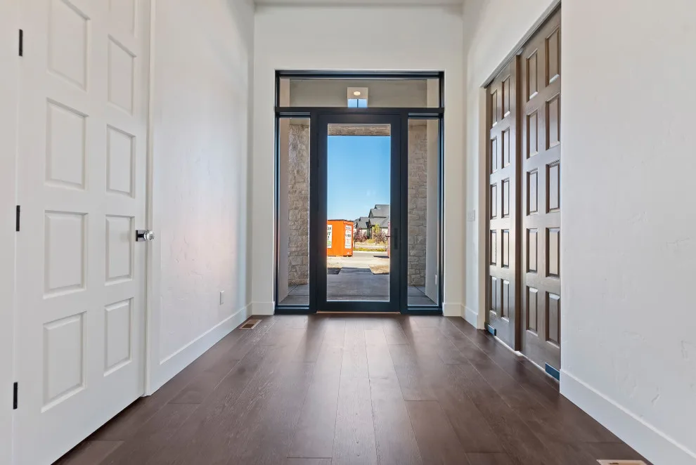 Tailored JB Contemporary Spanish by Gardner Homes by Gardner Homes - Photo 10