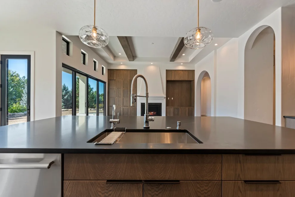 Tailored JB Contemporary Spanish by Gardner Homes by Gardner Homes - Photo 8