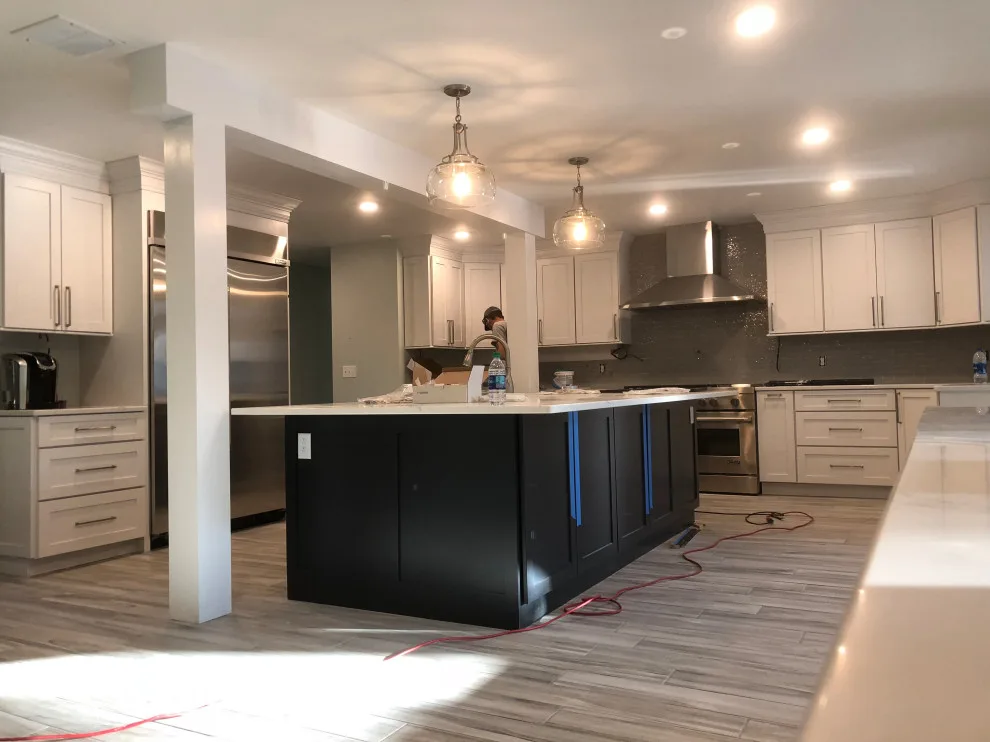 Muntz Contracting - Photo 14