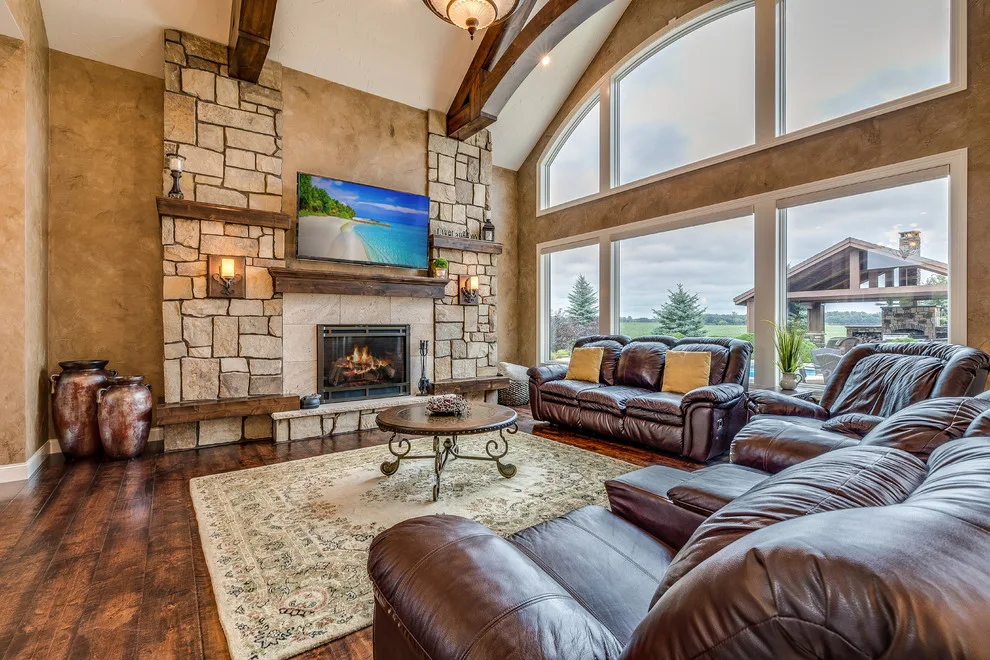 Bespoke Luxury Residence by Infinity Homes Inc. - Photo 6