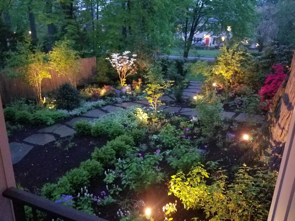 landscape lighting by Z.O. Landscaping - Photo 12