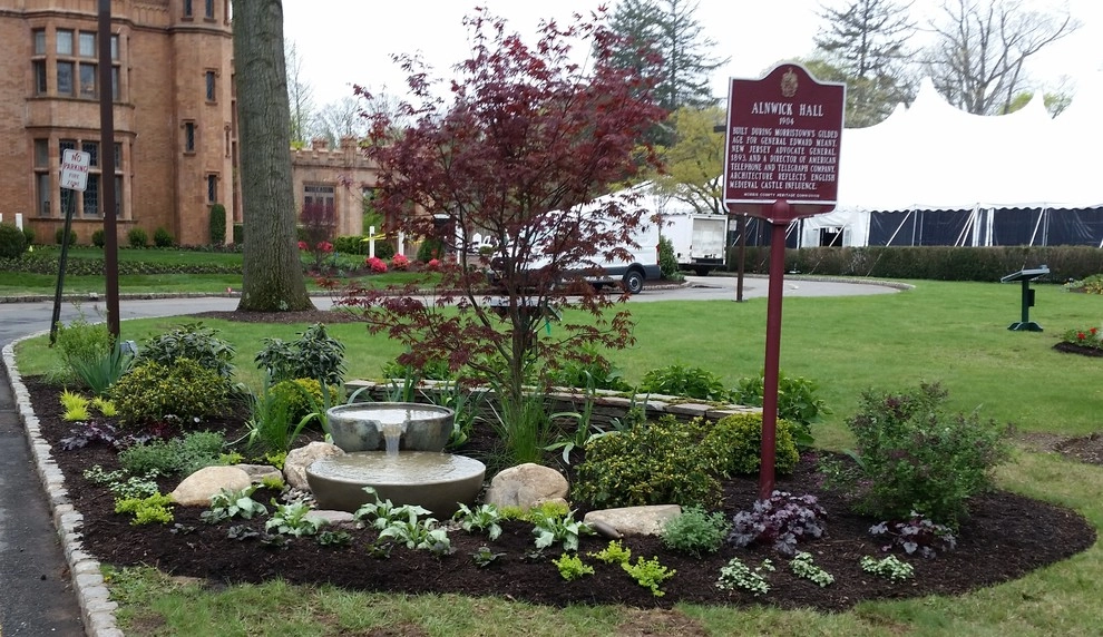 Mansion in May by Z.O. Landscaping - Photo 2