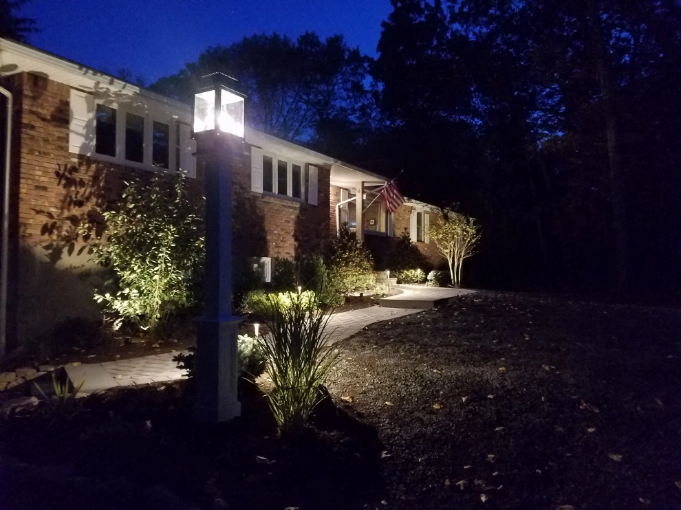 landscape lighting by Z.O. Landscaping - Photo 8