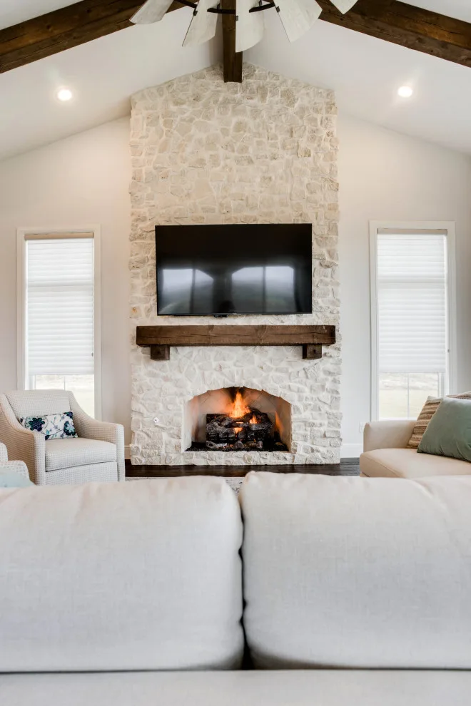 Texas Country House by Will Steed Homes, Inc. - Photo 13