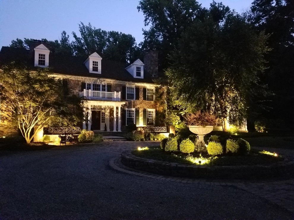 Lighting by Z.O. Landscaping - Photo 6