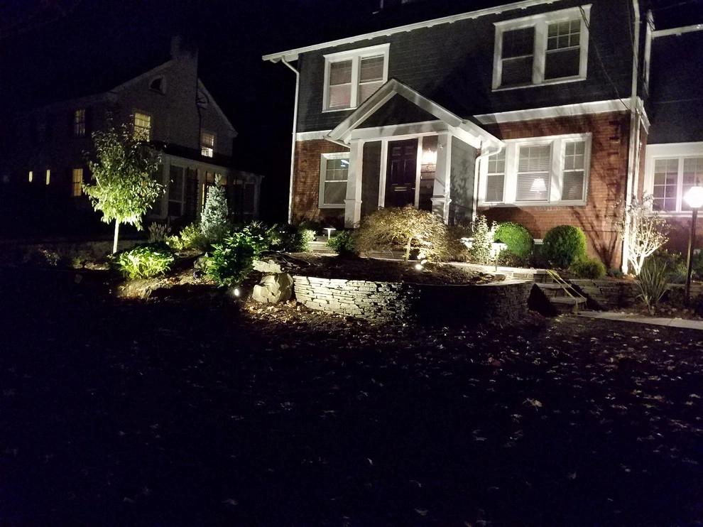 Front Landscape Design by Z.O. Landscaping - Photo 5