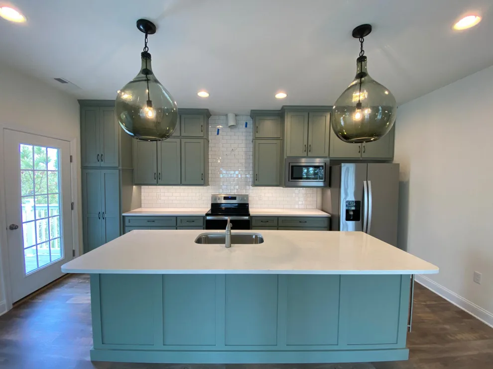 Williams Bespoke Residence by Bay To Beach Builders - Photo 2