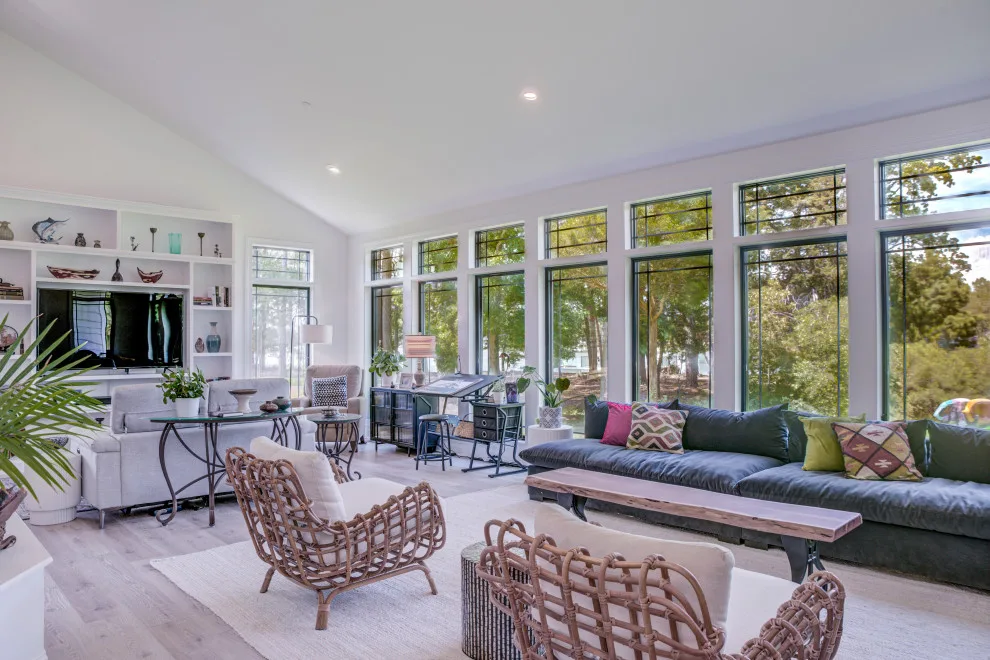 Dechant Tailored Contemporary Farmhouse by Bay To Beach Builders - Photo 9