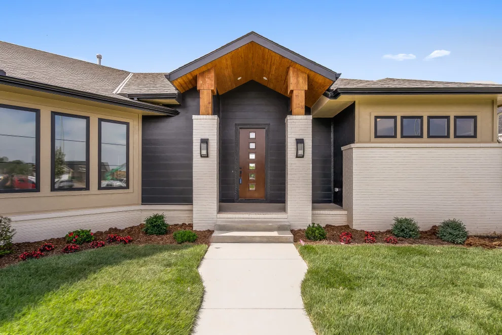 Summerset Prairie Style Derby Terrace by Sharp Homes, Inc. - Photo 3