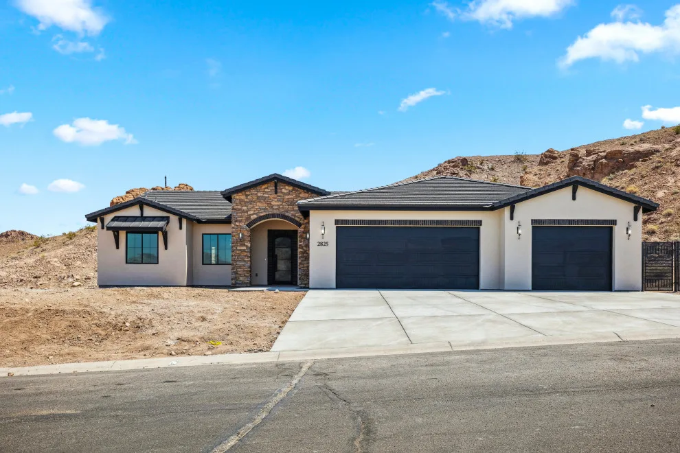 Canyon Desert Custom by Maas Construction, Inc. - Photo 6