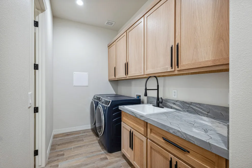 Canyon Desert Custom by Maas Construction, Inc. - Photo 12