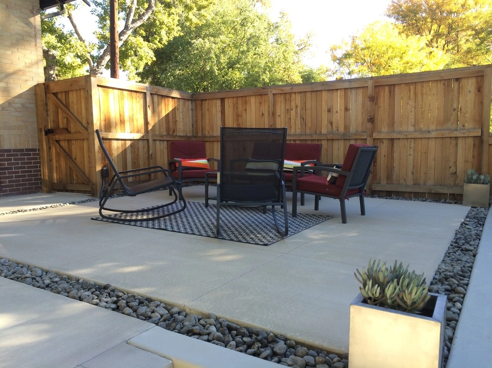 2015 Modern Concrete by Bloom Concrete & Landscape Design - Photo 2